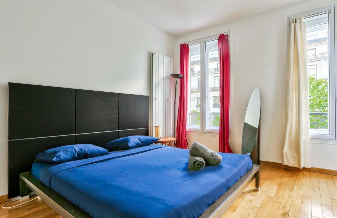 Appartement Quartier Champs-Elysees 4 Free Netflix Paris Eksteriør bilde